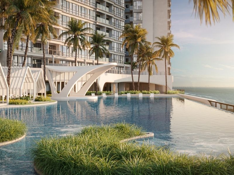 Infinity Pool - Queens Residence Penang